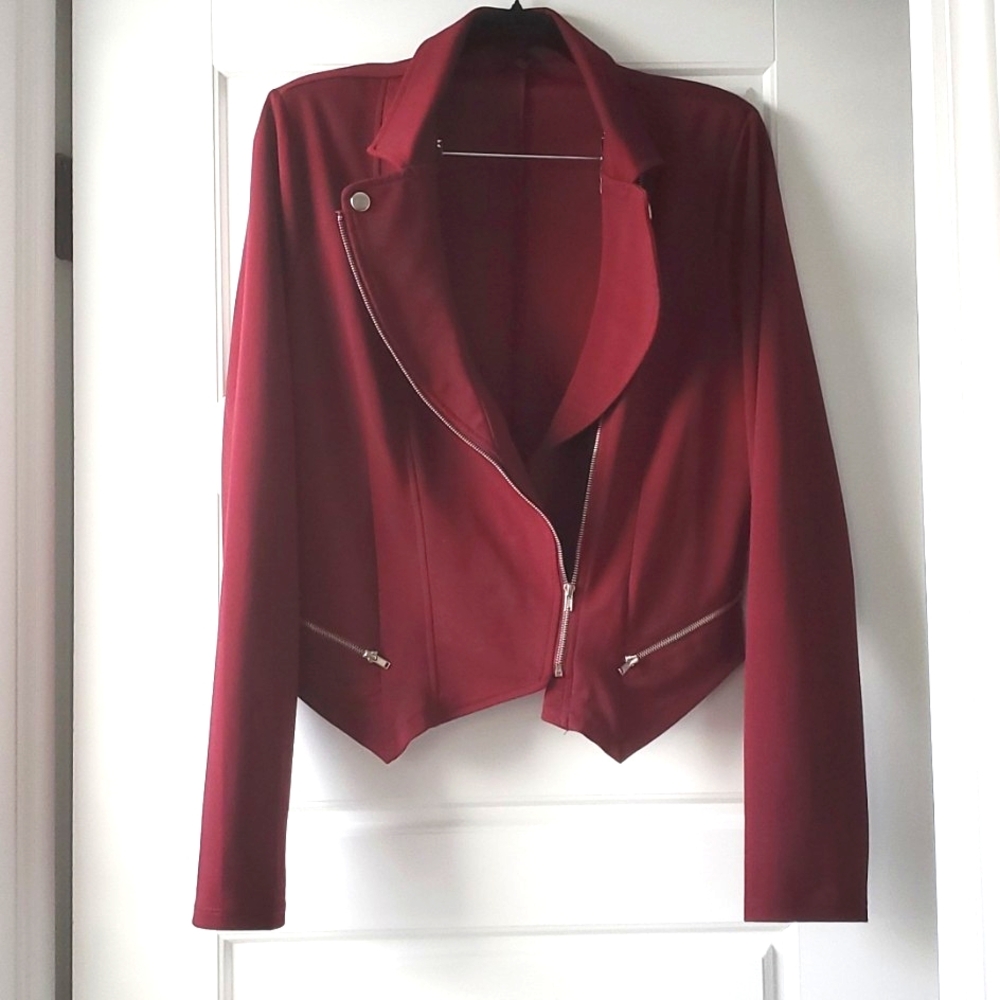 Material Girl Blazer in Burgundy Red (Juniors L)